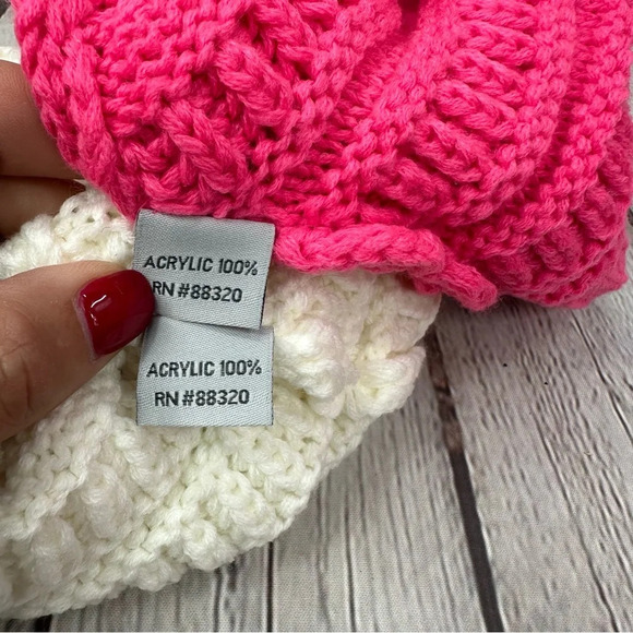 NWT Boutique C.C. crochet messy bun beanie tail kids ivory and new CD pink - Picture 6 of 6